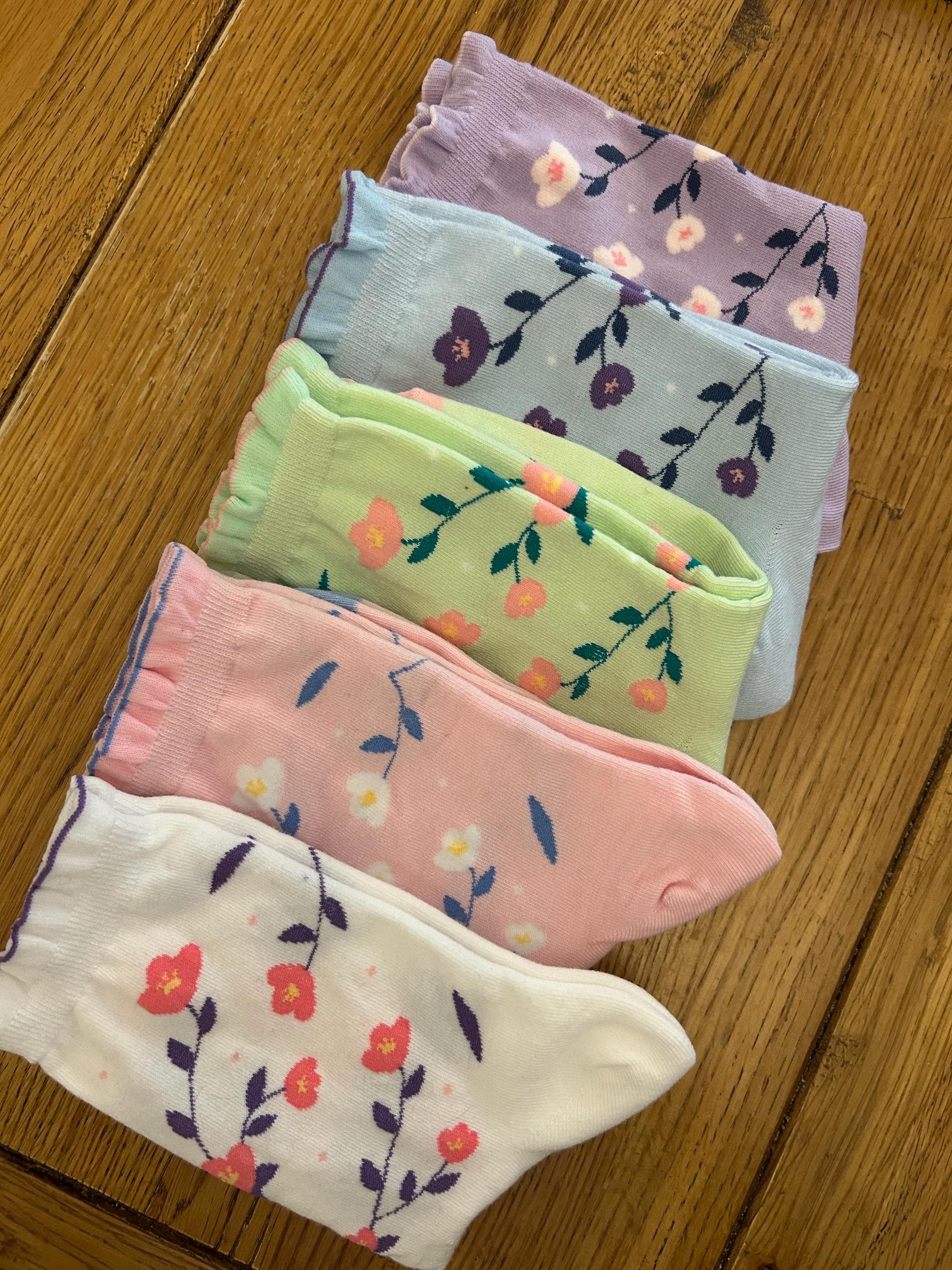 Floral Patterned Socks